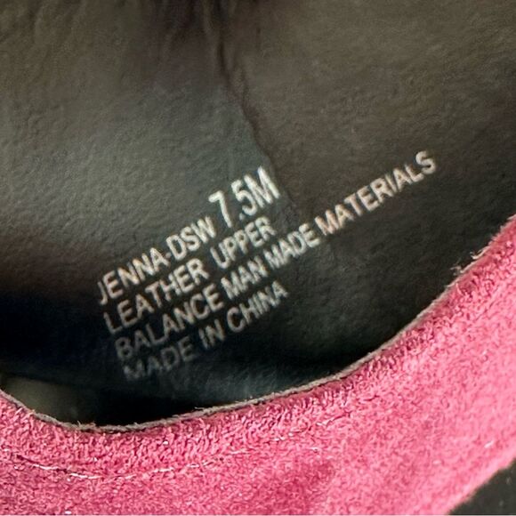 Adam Tucker burgundy suede heel Size 7.5 - Picture 6 of 9